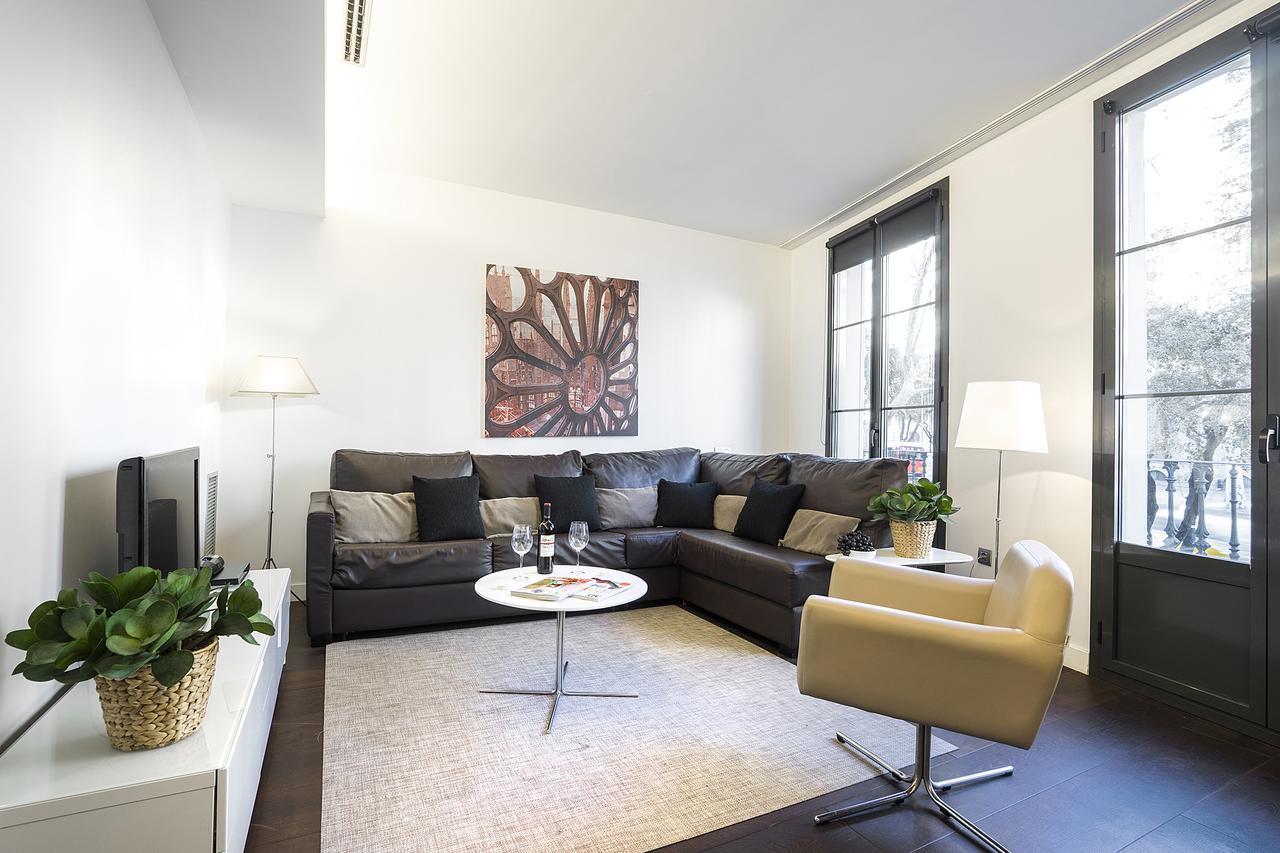 Friendly Rentals Palau Барселона Екстериор снимка